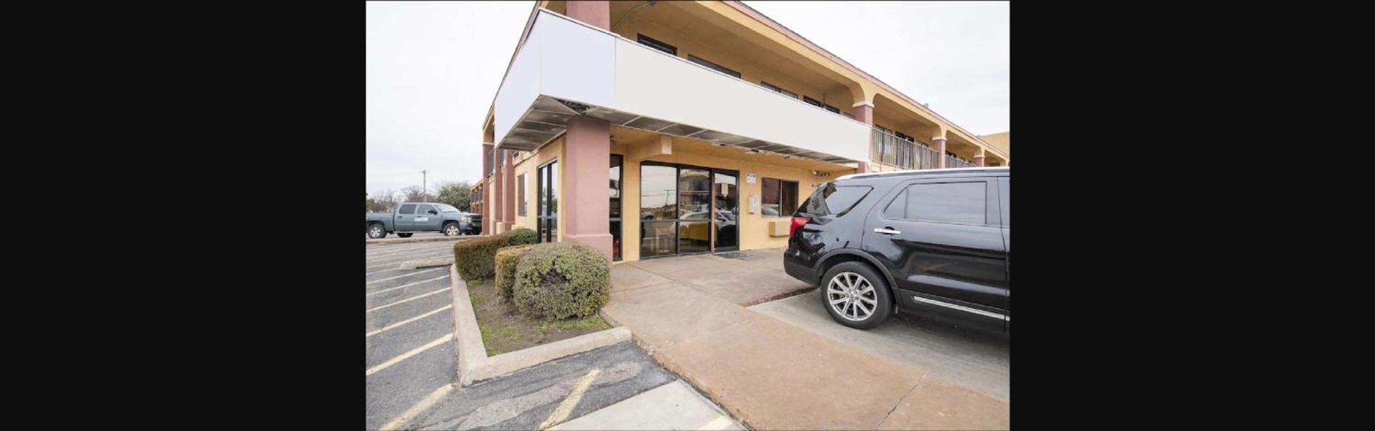 Southern Comfort Hotel Tulsa Dış mekan fotoğraf